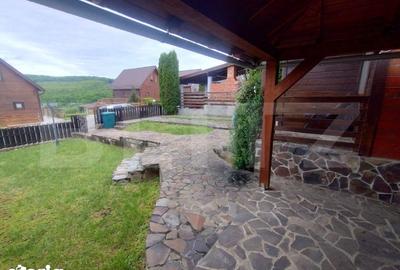 Casă cu 3 camere cu Teren 182 Mp în Central - 8