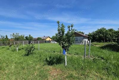 Teren de 29.7 mp, în Dumbrava - 9