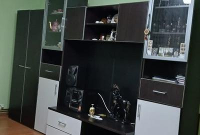 Apartament decomandat, 3 camere, 2 bai, izolat, etaj 1 - Motru, Gorj - 3