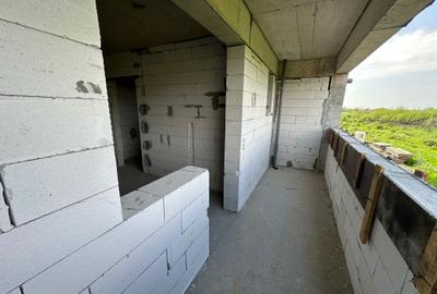 Apartament cu 2 camere decomandat în Berceni - 2