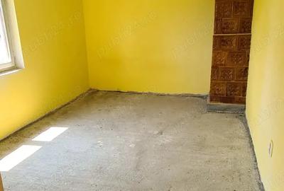 Proprietate unica la marginea ora?ului Targu Jiu Casa solida P+1 + teren intravilan ?i extravilan - 8