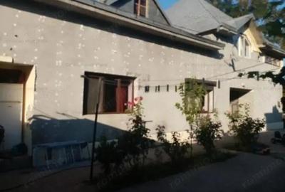 Casă cu 5 camere cu Teren 498 Mp în Radu Negru - 15