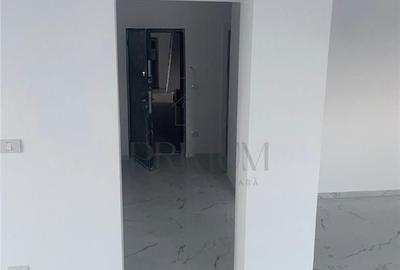 Apartament cu 2 camere decomandat în Calea Urseni - 4