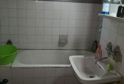 Apartament cu 2 camere decomandat în Alfa - 3
