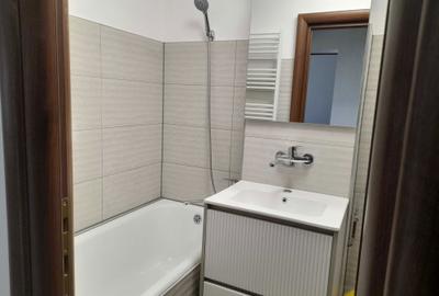 Garsonieră decomandată în Astra - 4