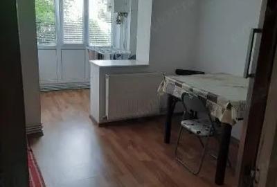 Apartament cu 2 camere decomandat în Centrul Civic - 3