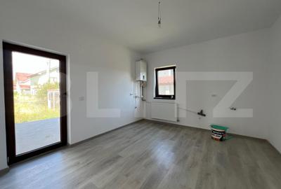 Casă cu 3 camere cu Teren 360 Mp în Micești - 4