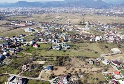 Teren de 2421 mp, în Mireșu Mare - 3