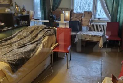 Apartament cu 3 camere decomandat în Nufărul - 4