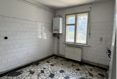 Casa  5 Camere 160 mp, zona  Aurel Vlaicu - 16