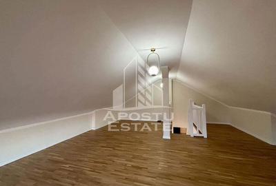 Apartament cu 4 camere decomandat în Dâmbovița - 1