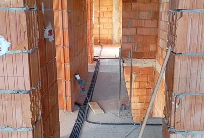 Casă cu Teren 250 Mp în Chișoda - 19