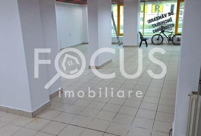 Spatiu comercial cu vitrina de inchiriat in Resita COMISION 0% - 12