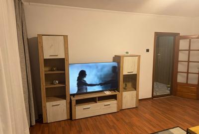 Apartament cu 2 camere decomandat în Brătianu