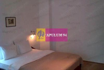 Spațiu comercial, de 876 mp, în Central - 12