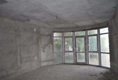 Casa de vanzare in Golesti, parter si etaj , 220 mp construiti , teren 916mp, la rosu - 7