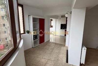 Apartament cu 2 camere decomandat în Tineretului - 4