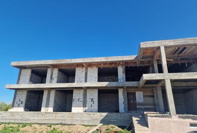Midia Sat - Constructie S+P+1 la Rosu cu teren propietate - 160.000euro - 4
