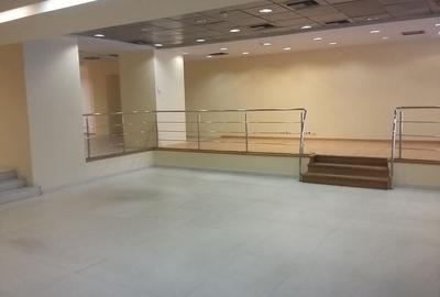 Spatiu comercial - Carol 445mp parter ideal banca sau clinica - 1