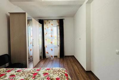 Casă cu 4 camere cu Teren 300 Mp în Dumbrăvița