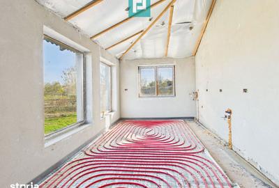 Casă cu 6 camere cu Teren 1800 Mp în Central - 18