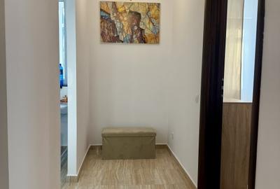 Apartament cu 2 camere semidecomandat, mobilat în Pajura - 4