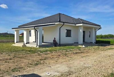 Casă cu 3 camere în Central - 3