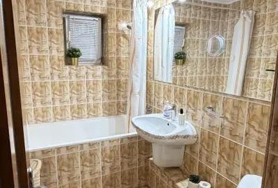 Apartament cu 2 camere decomandat în Republicii - 5