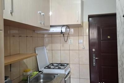 Garsonieră decomandată în Lipovei - 7