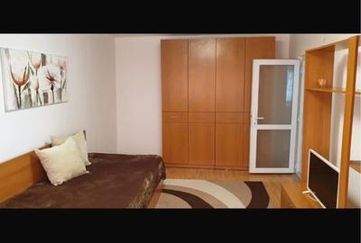 Garsonieră decomandată în Tineretului