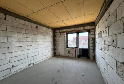 Casă cu 4 camere cu Teren 339 Mp în Central - 3