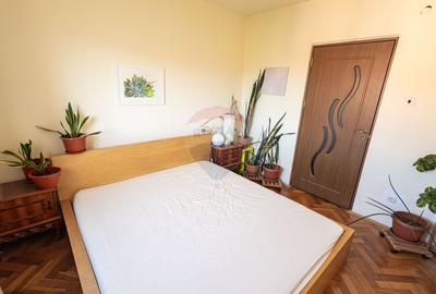 Apartament cu 5 camere de vânzare în zona Cetate - 5