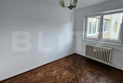 Apartament cu 4 camere decomandat în Central - 11