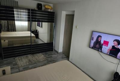 Apartament cu 3 camere în Costin Georgian - 7