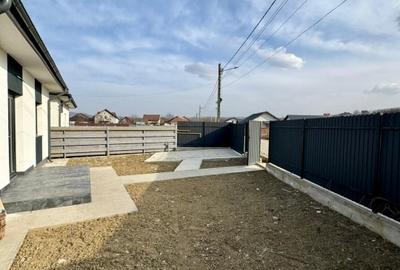 Casă individuală cu 3 camere cu Canalizare în Lunca Cetățuii - 2