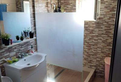 Apartament cu 4 camere decomandat în Sud - 6