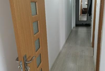 Apartament cu 3 camere semidecomandat, mobilat în Tomis Nord - 4