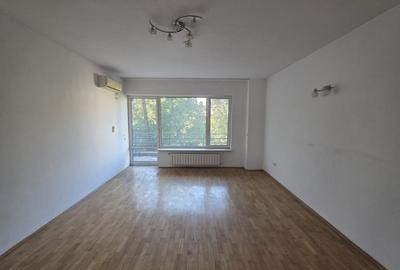Apartament cu 4 camere decomandat, mobilat în Primăverii - 31