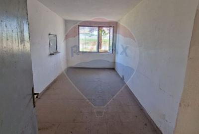 Apartamente, sediu de firma, spatii comerciale, in Com. Traian/Bacau Apartamente, sediu de firma, spatii comerciale, in Com. Traian/Bacau - 9