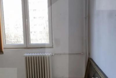 Apartament cu 3 camere decomandat în Giurgiului - 12