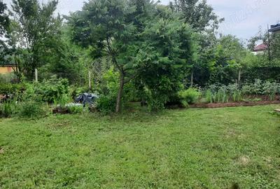 Casă cu 5 camere cu Teren 812 Mp în Central