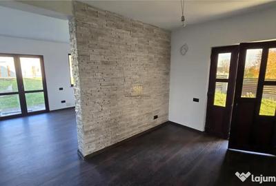 Casă cu 5 camere cu Teren 600 Mp în Mitocu Dragomirnei - 2