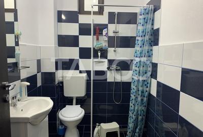 Casă individuală cu 8 camere cu Teren 575 Mp în Porumbacu de Sus - 9