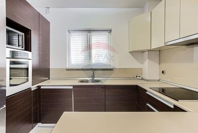 Apartament 3 camere + loc de parcare zona Subcetate - 3