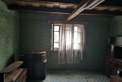 Casă cu 4 camere în Vărășeni - 2