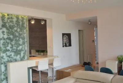 Apartament cu 3 camere decomandat în Dealul Cetății - 2