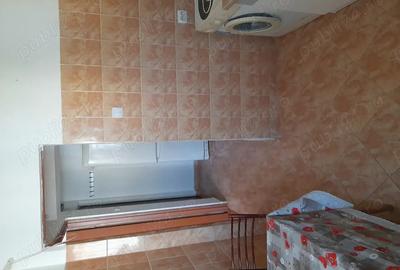 Ofer spre inchiriere garsoniera mobilata ?i utilata - 5