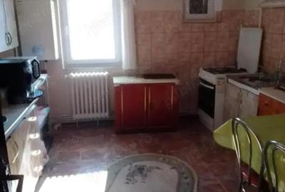 Apartament cu 3 camere decomandat în Central - 2