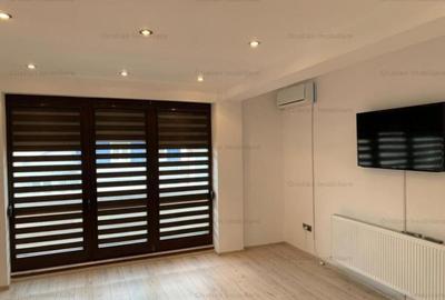 Casă cu 11 camere cu Teren 208 Mp în Central - 10