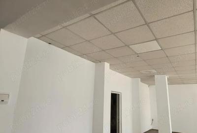 Spațiu comercial, de 40 mp, în Central